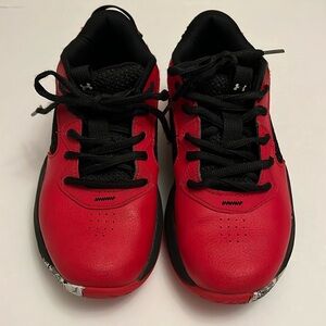 BOYS' UNDER ARMOUR LITTLE KID LOCKDOWN 6 BASKETBALL SHOES